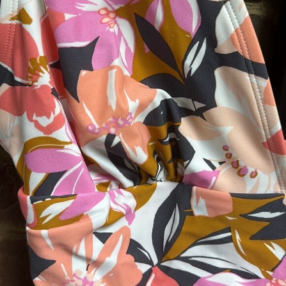 Kona Sol Multi Floral One Piece Swimsuit Size XL - Picture 5 of 8